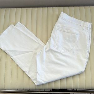 Gap girlfriend midrise raw hem white jean SZ 32